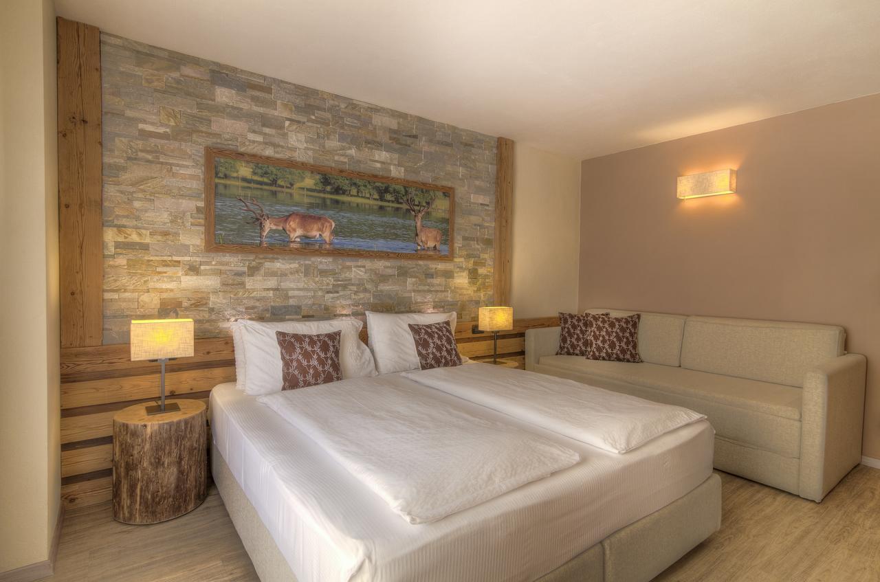 Hotel Madonnina Resort And Wellness Сорага Екстериор снимка