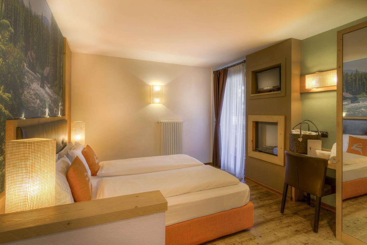 Hotel Madonnina Resort And Wellness Сорага Екстериор снимка